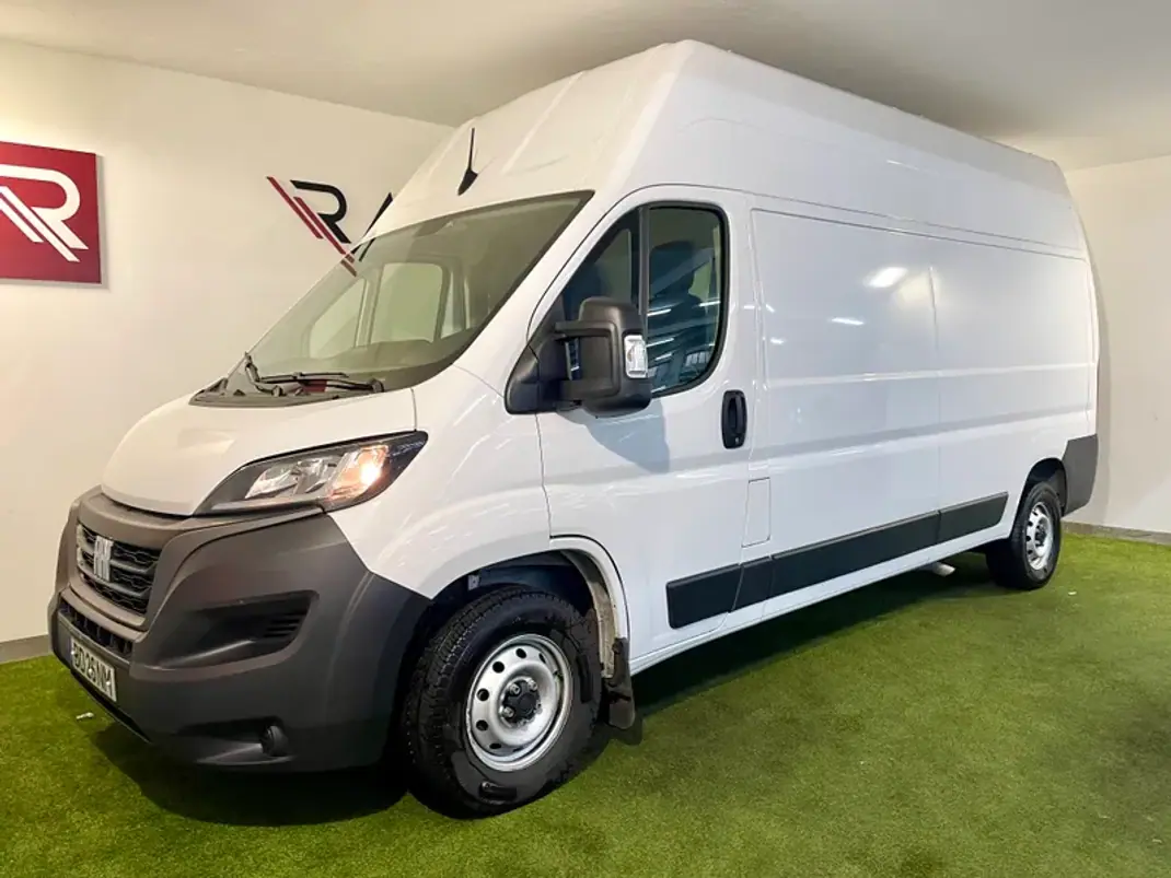 Fiat 2023 - 26450 EUR, 45000 km - AUTO.MOTO.pt - 45000km - foto 10 de 27