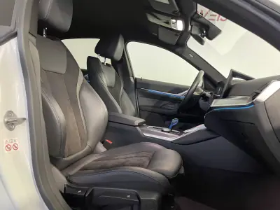 BMW i4 2022 - 39750 EUR, 97000 km - 97000km - foto 17 de 57