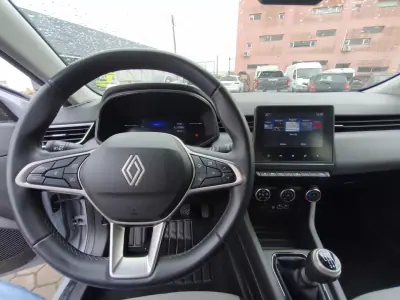 Renault Clio 2024 - 16900 EUR, 57320 km - 57320km - foto 10 de 16