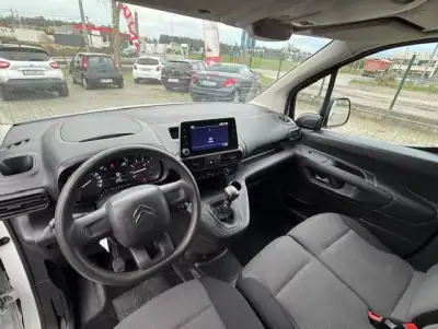 Citroën BERLINGO VAN XL 1.5 BLUE HDI 3 LUGARES 2022 - 15250 EUR, 101600 km - AUTO.MOTO.pt - 101600km - foto 18 de 23