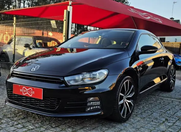 Volkswagen Scirocco 2015 - 18999 EUR, 160000 km - AUTO.MOTO.pt - 160000km - foto 13 de 18