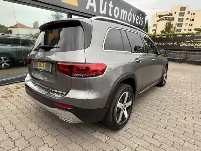 Mercedes-Benz GLB 180 2022 - 39900 EUR, 58661 km - AUTO.MOTO.pt - 58661km - foto 8 de 12