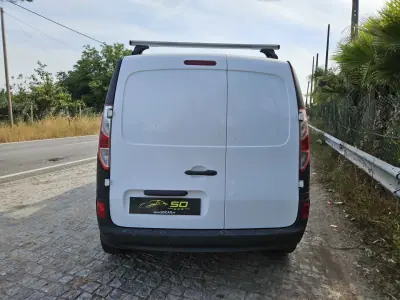 Renault Kangoo 3 Lugares 1.5 DCI IVA Dedutível 2015 - 7990 EUR, 205000 km - AUTO.MOTO.pt - 205000km - foto 5 de 12