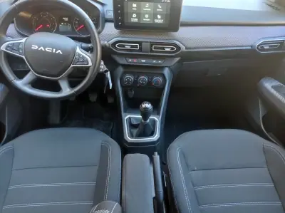 Dacia Sandero 2025 - 15990 EUR, 24500 km - AUTO.MOTO.pt - 24500km - foto 9 de 17