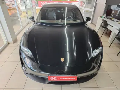 Porsche Taycan 2020 - 61500 EUR, 54000 km - AUTO.MOTO.pt - 54000km - foto 4 de 37