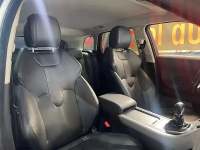 Land Rover Range Rover Evoque 2016 - 16999 EUR, 105000 km - AUTO.MOTO.pt - 105000km - foto 33 de 49
