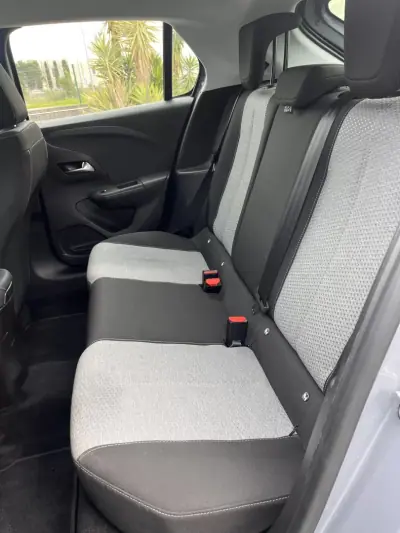 Opel Corsa 2023 - 15000 EUR, 39630 km - AUTO.MOTO.pt - 39630km - foto 15 de 19