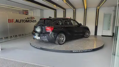 BMW 118 2012 - 15500 EUR, 166110 km - AUTO.MOTO.pt - 166110km - foto 17 de 61