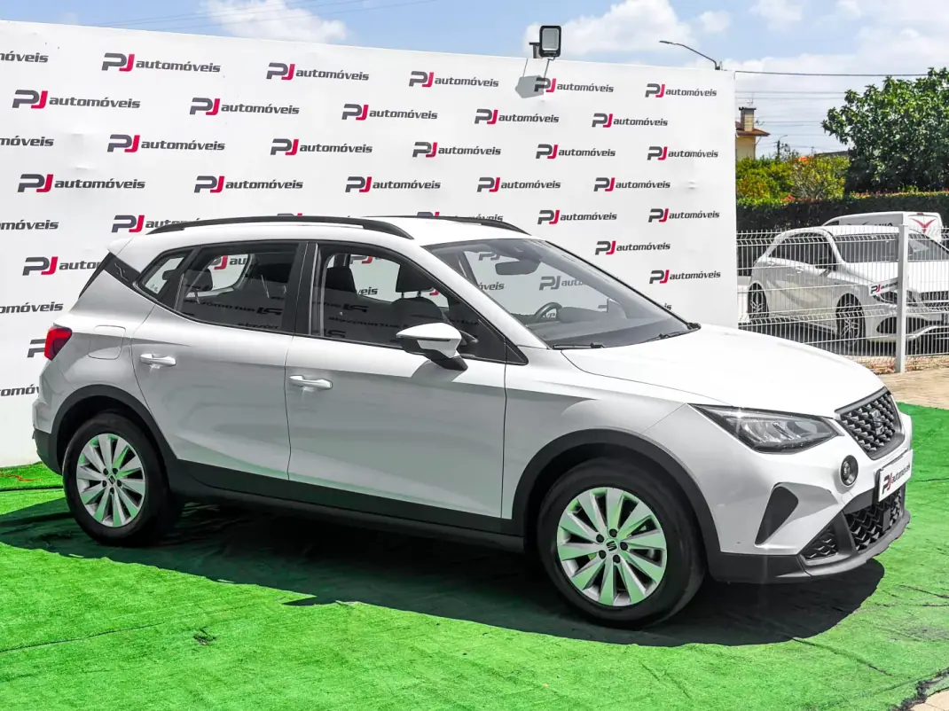 SEAT Arona 2021 - 15500 EUR, 68935 km - 68935km - foto 5 de 21