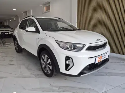 Kia Stonic 2024 - 16500 EUR, 45414 km - 45414km - foto 1 de 26