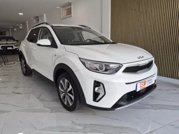 Kia Stonic 1.2 MPi Dynamic 2024 Gasolina