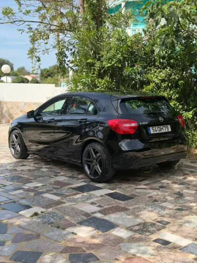 Mercedes-Benz A 160 2015 - 16900 EUR, 122877 km - AUTO.MOTO.pt - 122877km - foto 4 de 8