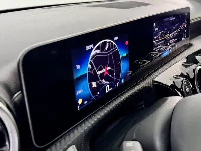 Mercedes-Benz CLA 180 2020 - 19950 EUR, 124000 km - AUTO.MOTO.pt - 124000km - foto 22 de 54