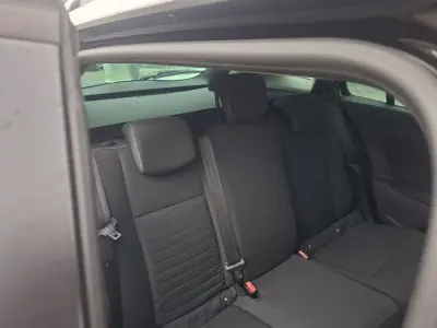 Renault Mégane Sport Tourer 2015 - 7630 EUR, 229622 km - foto 6 de 19