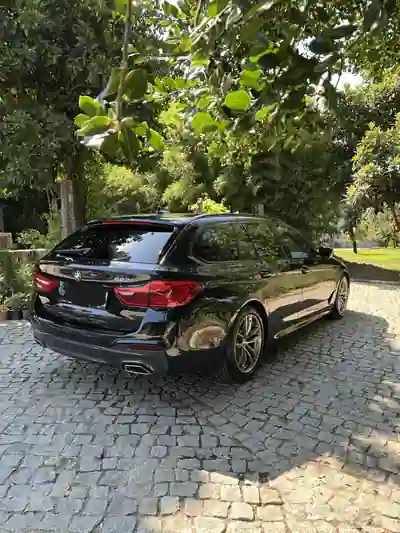 BMW 520 2020 - 30000 EUR, 104 km - AUTO.MOTO.pt - 104km - foto 2 de 4