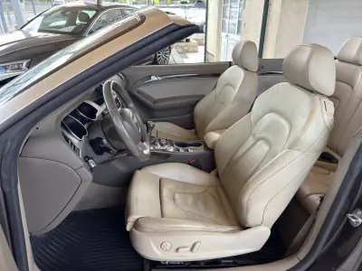 Audi A5 Cabrio 2011 - 14950 EUR, 274529 km - AUTO.MOTO.pt - 274529km - foto 27 de 37
