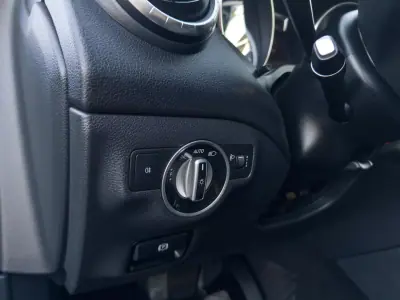 Mercedes-Benz CLA 180 2014 - 16990 EUR, 145000 km - AUTO.MOTO.pt - 145000km - foto 13 de 32