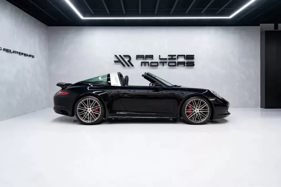 Porsche 911 2017 - 139950 EUR, 43000 km - 43000km - foto 8 de 50
