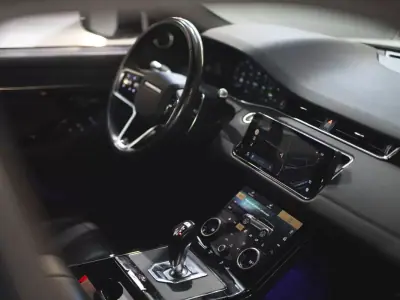 Land Rover Range Rover Evoque 2022 - 39990 EUR, 62000 km - AUTO.MOTO.pt - 62000km - foto 17 de 23