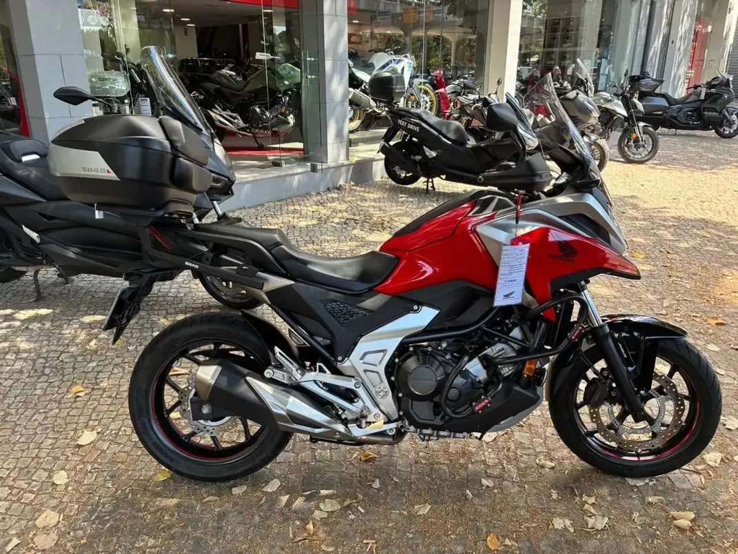 Honda NC750X 2022 - 7350 EUR, 16889 km - AUTO.MOTO.pt - 16889km - foto 1 de 18
