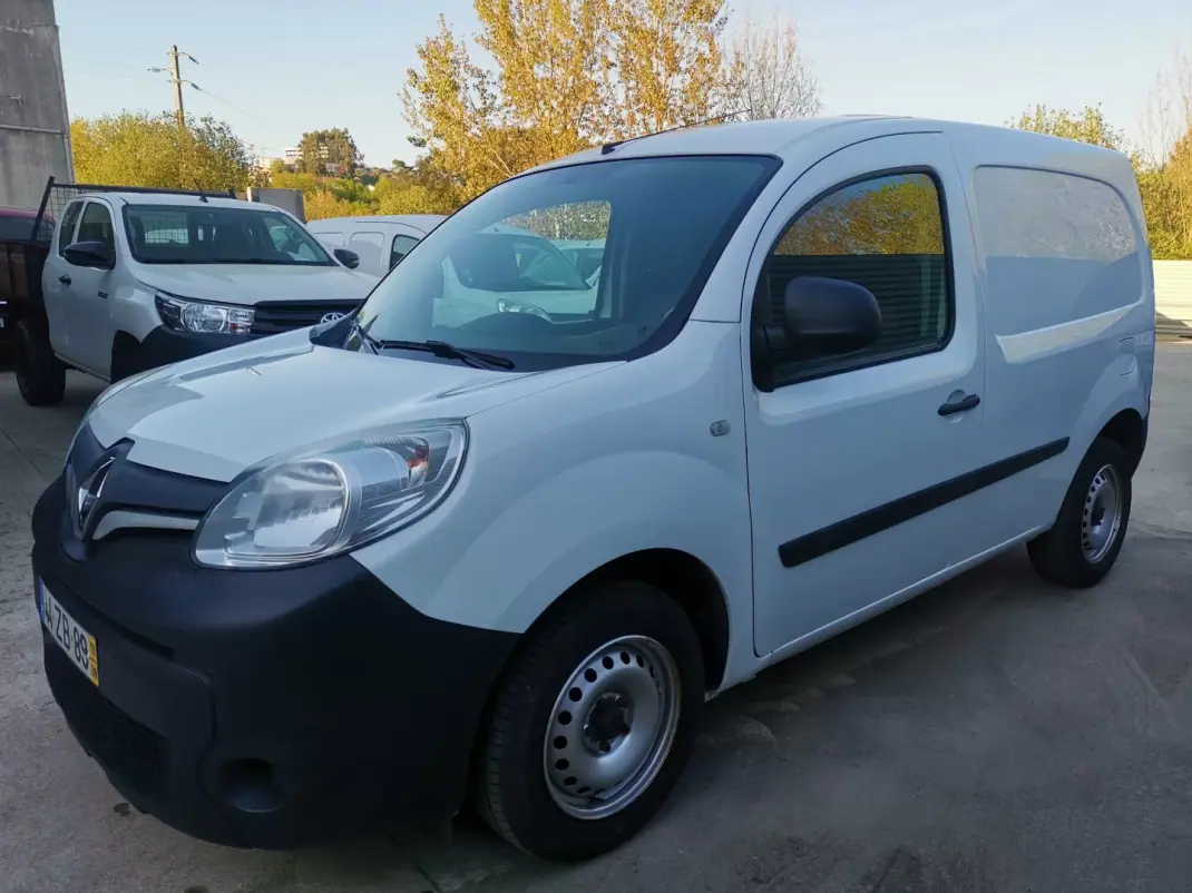 Renault Kangoo dCi 2019 - 10500 EUR, 164400 km - AUTO.MOTO.pt - 164400km - foto 7 de 8