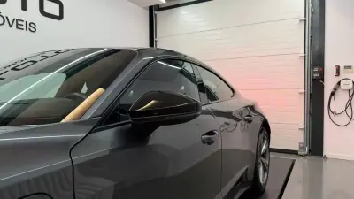 Audi e-tron GT 2022 - 57990 EUR, 59200 km - AUTO.MOTO.pt - 59200km - foto 5 de 28