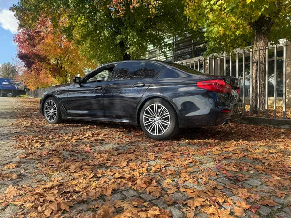 BMW 520 2017 — foto 3 de 10