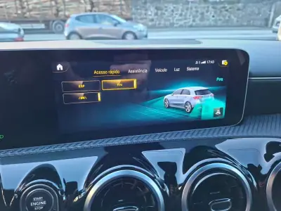 Mercedes-Benz A 200 2018 - 22500 EUR, 77000 km - AUTO.MOTO.pt - 77000km - foto 33 de 37