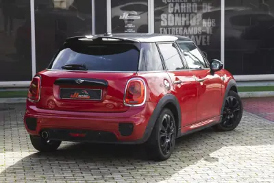 MINI Cooper 2015 - 14500 EUR, 211994 km - AUTO.MOTO.pt - 211994km - foto 27 de 31