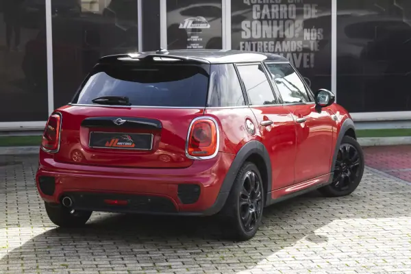 MINI Cooper 2015 - 14500 EUR, 211994 km - AUTO.MOTO.pt - 211994km - foto 27 de 31