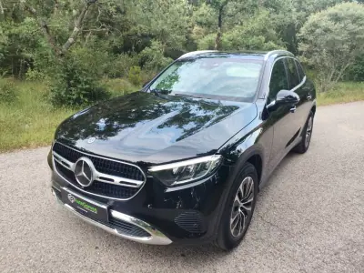 Mercedes-Benz GLC 220 2023 - 53500 EUR, 119100 km - AUTO.MOTO.pt - 119100km - foto 2 de 29