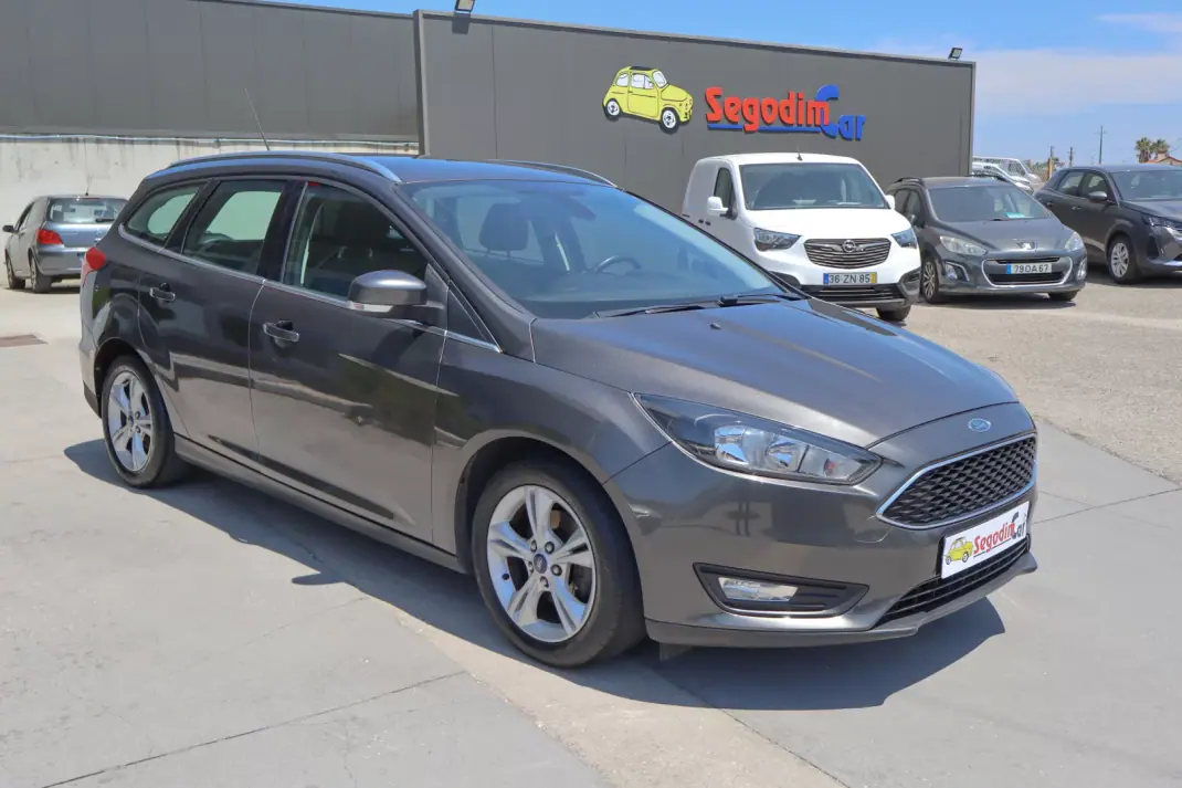 Ford 2015 - 8500 EUR, 162000 km - 162000km - foto 3 de 15
