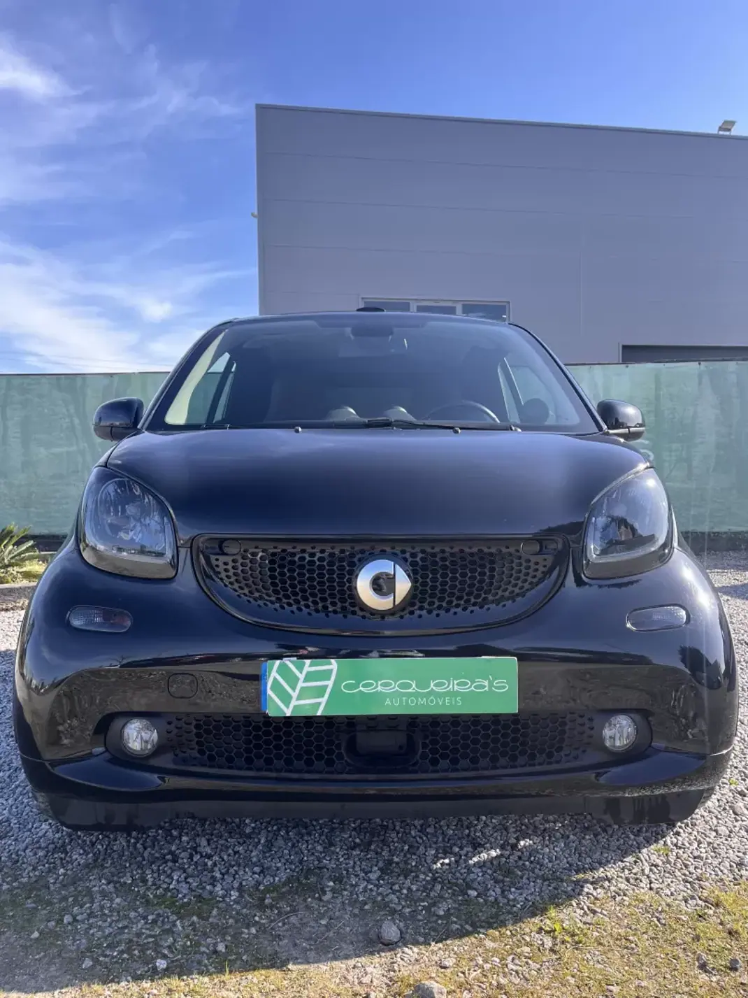 Smart Fortwo Cabrio 2019 - 14000 EUR, 48700 km - AUTO.MOTO.pt - 48700km - foto 1 de 19