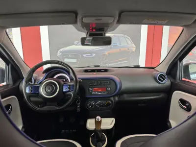 Renault Twingo 2015 - 7500 EUR, 149333 km - 149333km - foto 20 de 20