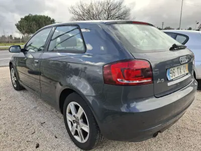 Audi A3 2012 - 9990 EUR, 279321 km - AUTO.MOTO.pt - 279321km - foto 14 de 20