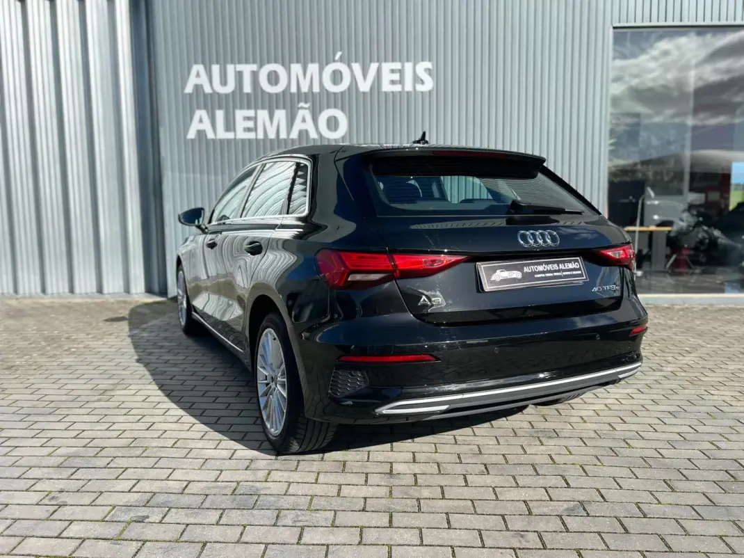 Audi A3 Sportback 2024 - 31000 EUR, 35906 km - AUTO.MOTO.pt - 35906km - foto 7 de 17