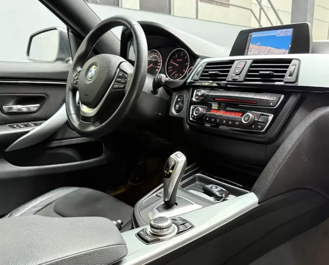 BMW 418 Gran Coupé 2015 - 16999 EUR, 227979 km - 227979km - foto 6 de 23
