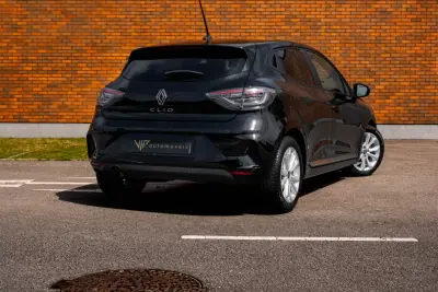 Renault Clio 2024 - 16950 EUR, 38060 km - AUTO.MOTO.pt - 38060km - foto 3 de 16