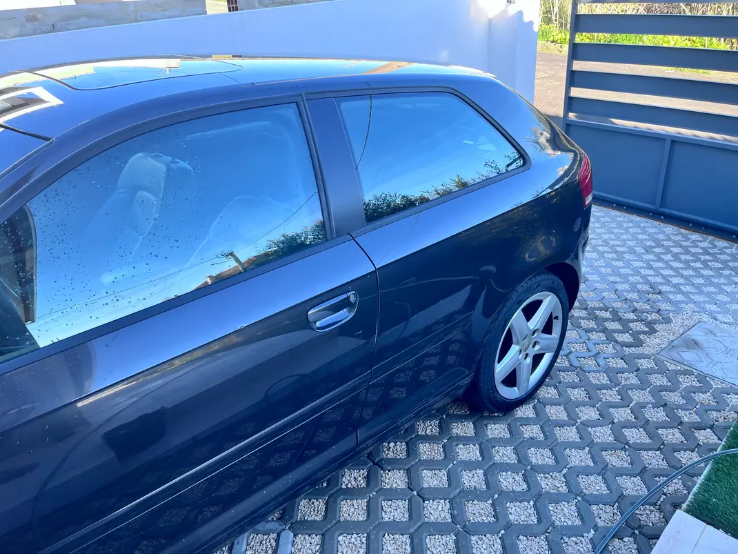 Audi A3 2004 - 5890 EUR, 249500 km - AUTO.MOTO.pt - 249500km - foto 6 de 10