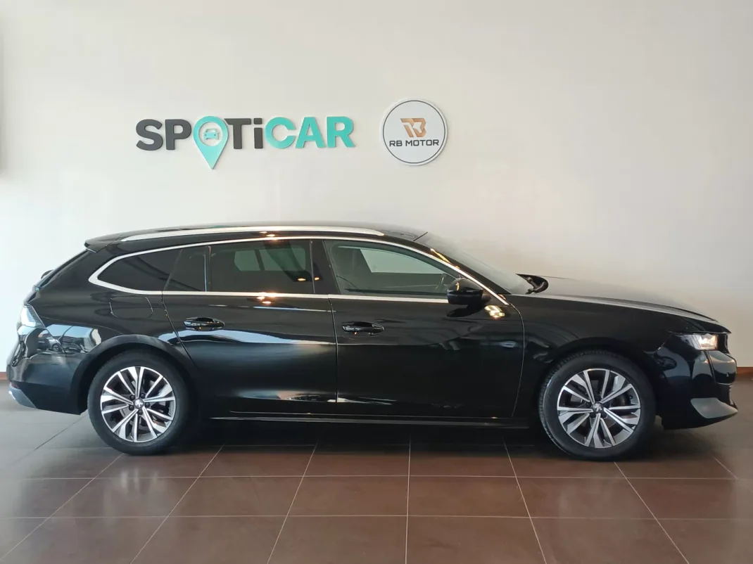 Peugeot 508 SW 2019 - 19500 EUR, 80000 km - AUTO.MOTO.pt - 80000km - foto 13 de 35