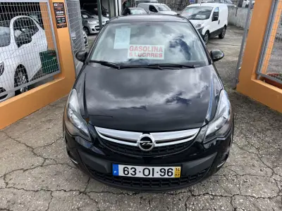 Opel Corsa 2014 - 6450 EUR, 136121 km - AUTO.MOTO.pt - 136121km - foto 5 de 23