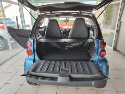 Smart Fortwo Cabrio 2009 - 5750 EUR, 141300 km - AUTO.MOTO.pt - 141300km - foto 12 de 30