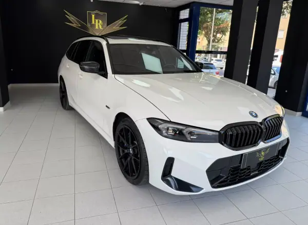 BMW 330 2022 - 36500 EUR, 102820 km - AUTO.MOTO.pt - 102820km - foto 4 de 56
