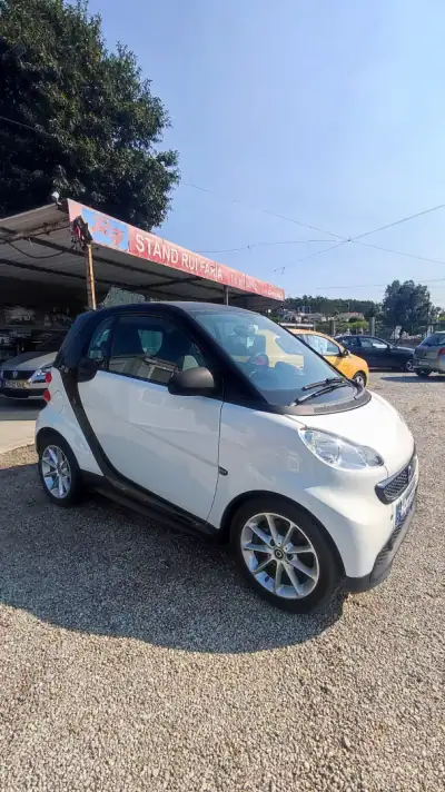 Smart Fortwo Cabrio 2013 - 8279 EUR, 110056 km - AUTO.MOTO.pt - 110056km - foto 2 de 19
