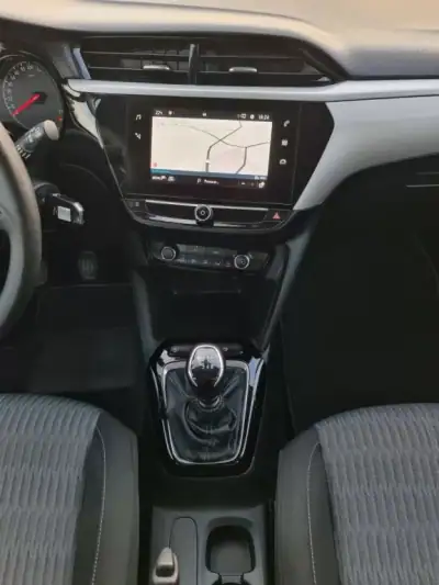 Opel Corsa 2020 - 15990 EUR, 140000 km - AUTO.MOTO.pt - 140000km - foto 22 de 31