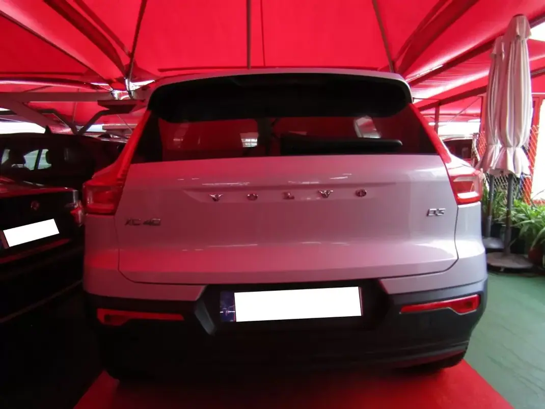 Volvo XC 40 2021 - 26199 EUR, 155000 km - 155000km - foto 4 de 28