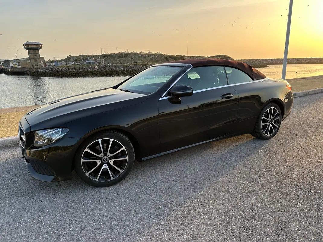 Mercedes-Benz E 220 2018 - 31900 EUR, 174000 km - AUTO.MOTO.pt - 174000km - foto 5 de 10