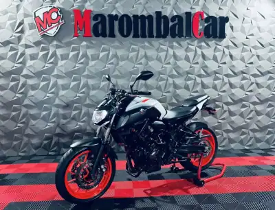 Yamaha V Star 250 2019 - 6250 EUR, 18812 km - AUTO.MOTO.pt - 18812km - foto 8 de 30