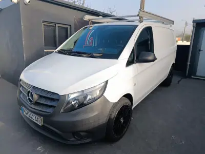 Mercedes-Benz Citan 109 CDI Longa Crew 2017 - 14900 EUR, 197662 km - AUTO.MOTO.pt - 197662km - foto 2 de 20