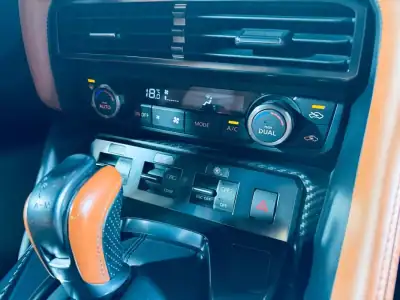 Nissan GT-R 2017 - 159990 EUR, 47772 km - AUTO.MOTO.pt - 47772km - foto 14 de 45